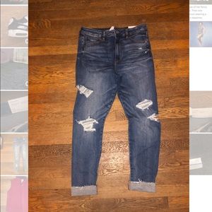 Women’s size 12 American eagle jeans